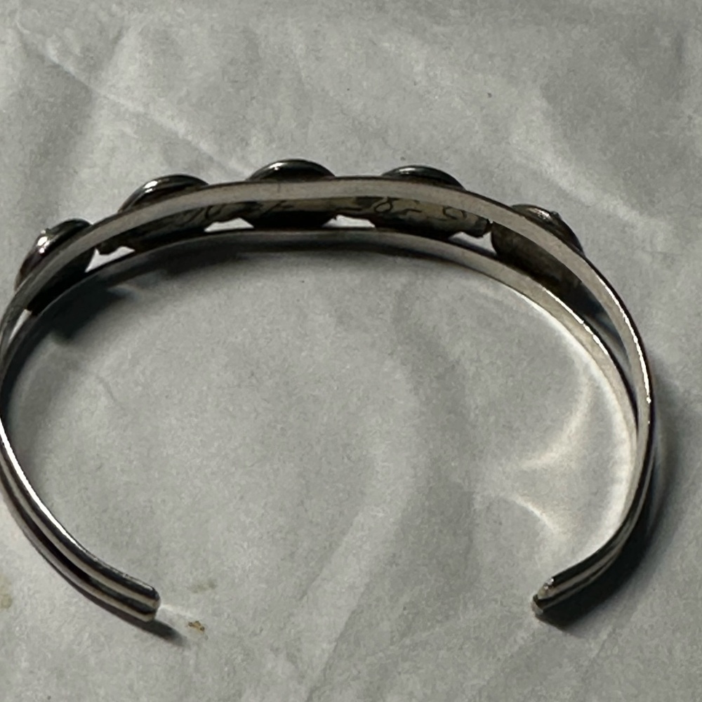 Vintage Native American Silver Turquoise cuff bracelet - Picture 8 of 12